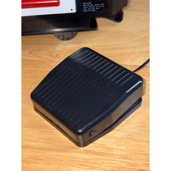 Wal-Mart Exclusive 2019 GHOSTBUSTERS Ghost Trap with Foot Pedal by Imagine - Picture 5 of 13